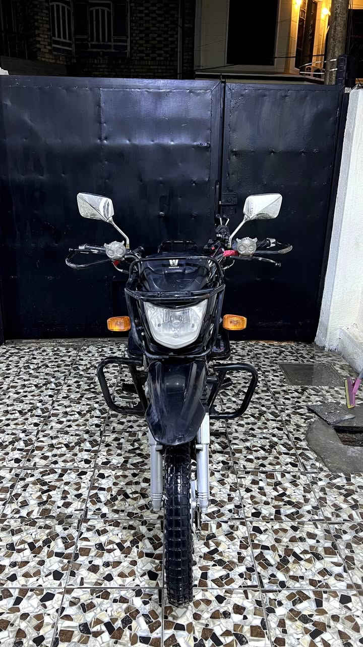 دراجة هاوجي للبيع مرقم بغداد تحويل ثاني يوم موديل 2023 نظام تعليك كير و دبلات جبلي مكان بغداد المحمودية 
دراجة نظيفة سعرها 2250 
*********** 
واتساب للاستفسار
