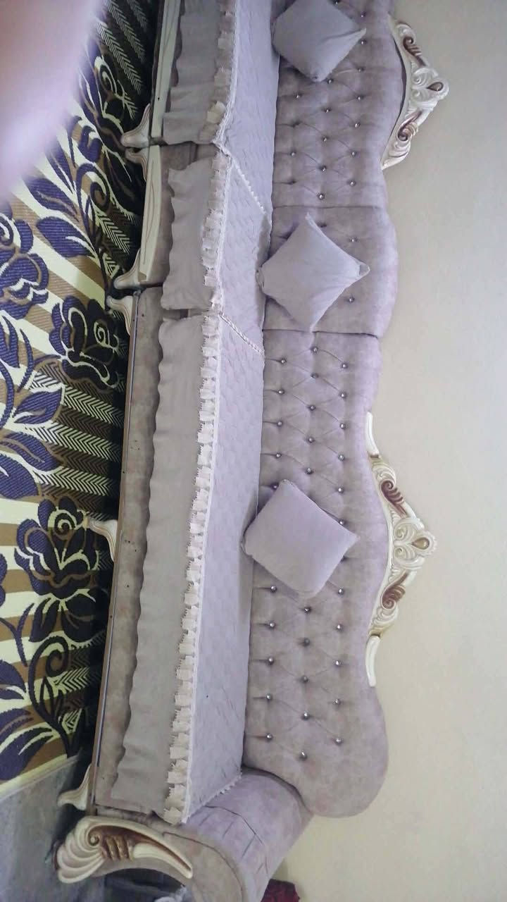 السلام عليكم ديوان تركي 9امتار للبيع 110جانب الايمن


**إذا كنت صاحب هذا الإعلان وتريد حذفه لأي سبب، رجاءا أرسل رسالة إلى الدعم الفني**