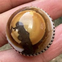 يالله اللهم صلي على محمد وال محمد السلام عليكم شباب خاتم جزع كبه نادر ...