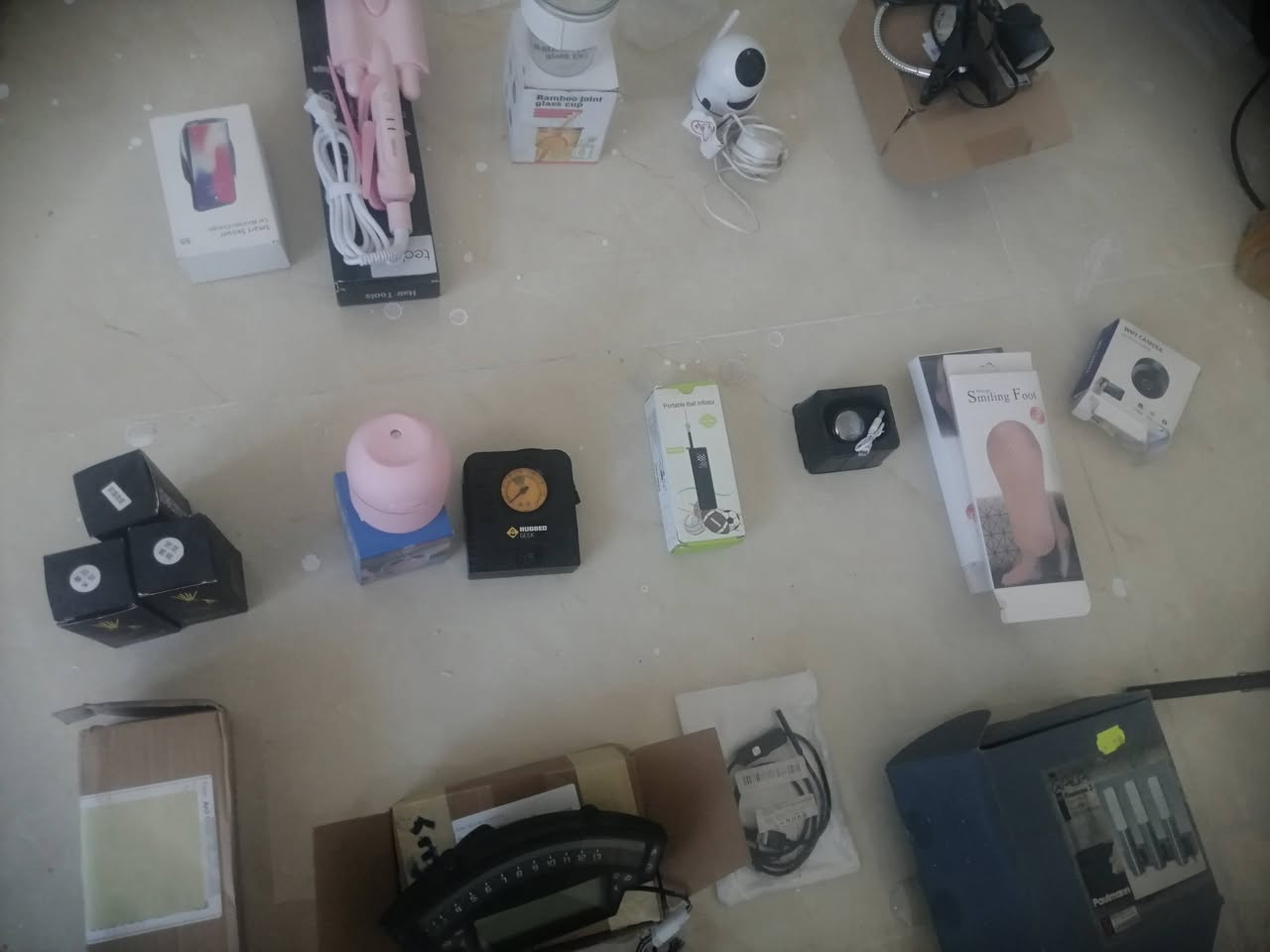 شلعه متنوعه ٢٢ قطعه سعر ٤٥ الف يعني القطعه بالفين من غير الهدايا بلاش
كامرة تصوير
كامرة تصوير اماكن ضيقه
طبله اقل شي سعرهه ١٠ الاف
مكسر مال شعر
دشبول كاوسكي نينجا
كشن هارلي خلفي
استان كامرة تصوير
منفاخ هوى تايرات شغال فقط الشاشه متشتغل
مكنسه شحن تايبسي
من غير البقيه وتجيك هدايا وياهه اكثر من قطعتين


**إذا كنت صاحب هذا الإعلان وتريد حذفه لأي سبب، رجاءا أرسل رسالة إلى الدعم الفني**