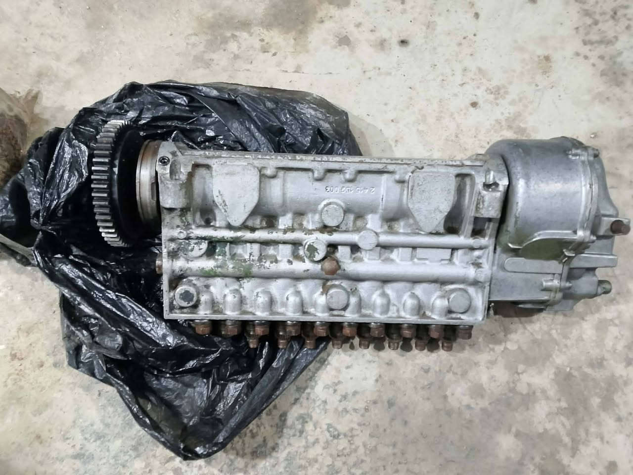 السلام عليكم كاورات 10 نوزلات 10وبم مكينه البي حجم 25 رقم الهاتف ***********
