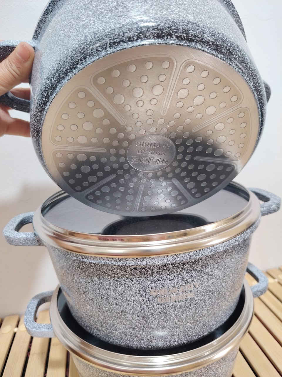 جمال الرصاصي زبددد زيتي داخل وخارج قاعدة ليزري ثقيل جدا عرض ٣ قطع ب٣٥ متوفر توصيل جميع المحافظات الحجز والاستفسار خاص 
@إشارة


**إذا كنت صاحب هذا الإعلان وتريد حذفه لأي سبب، رجاءا أرسل رسالة إلى الدعم الفني**