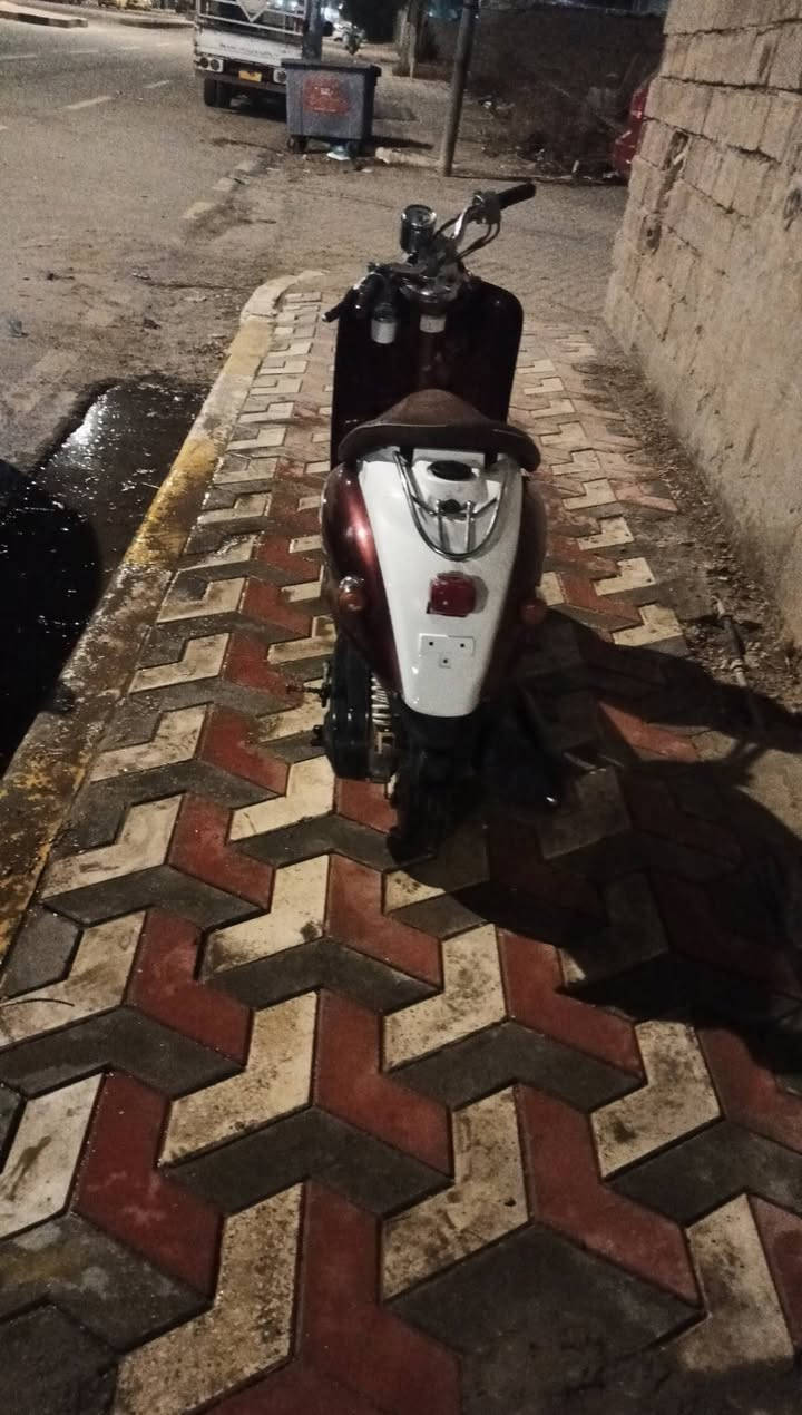 السلام عليكم ورحمه الله وبركاته دراجه عبد الحليم للبيع السعر خاص
المكان طوريج ام الهوا للاستفسار الاتصال ***********
نقصها الوحيد الغطه مال الكابريته المامي
