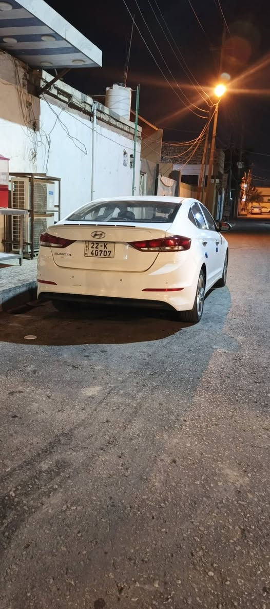 سلام عليكم النترا 2018 سوبر سيارة جديده بمعنى الكلمه لا دحجات لا شخوط لا بارد نصبته كلش حلوه سيارة محولبه بس حالوب خفيف ومامبين اله تتقرب عليه وقليلات مواصفات سيارة فتحه تبريد قطعتين مري شفط شاشه وكامره وتحكمات يدات نيكل رقم اربيل وكاله ومداور محرك 2000 كير ومحرك على وضع شركه لا مفتوحات ولا ملعوب بيهن حداديه جديده تخم تاير جديد 5ويلكب مكاني نجف السعر 155 وبيه مجال رجائن المعيجبه سعر خل يعبر المنشور وكلشي اكو بل سوك الاستفسار ***********
