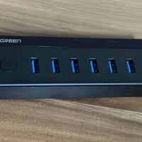 يو جرين • مستعمل مرة وحدة • ايفون