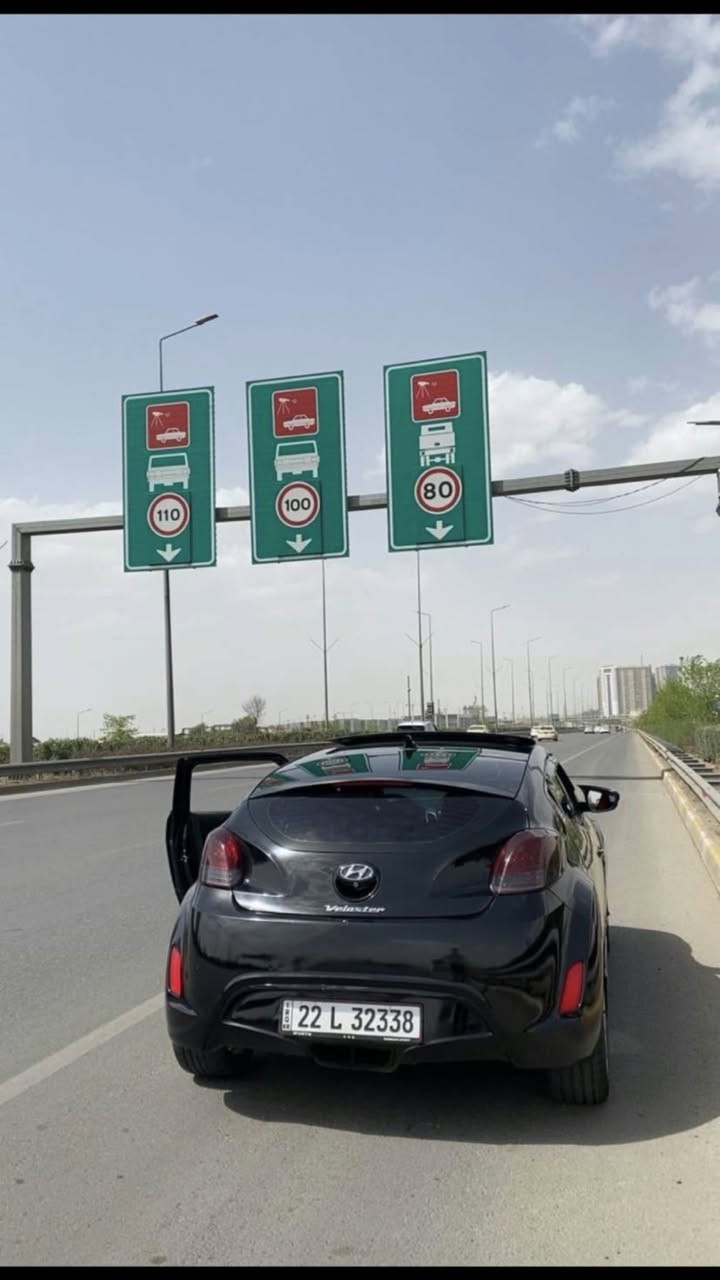 هۆندای ڤۆلستر
مۆدێل ٢٠١٣ خلیجی 
سێ پارچەیه هەیە 
فول ماسەفاتە پانۆرامە بەسمە کوشن جلد کوشن 
هیتەر و کارەبای 
مەکینەی ١٦ دوش مەرخوب 
گێر تۆماتیک و عادی 
گێر و مەکینەی بێ عەیبە نەکریاتەوە 
سەیارەکە لە هەولێرە
 ژمارە تەلەفۆن
واتساپ ڤایبەر***********
