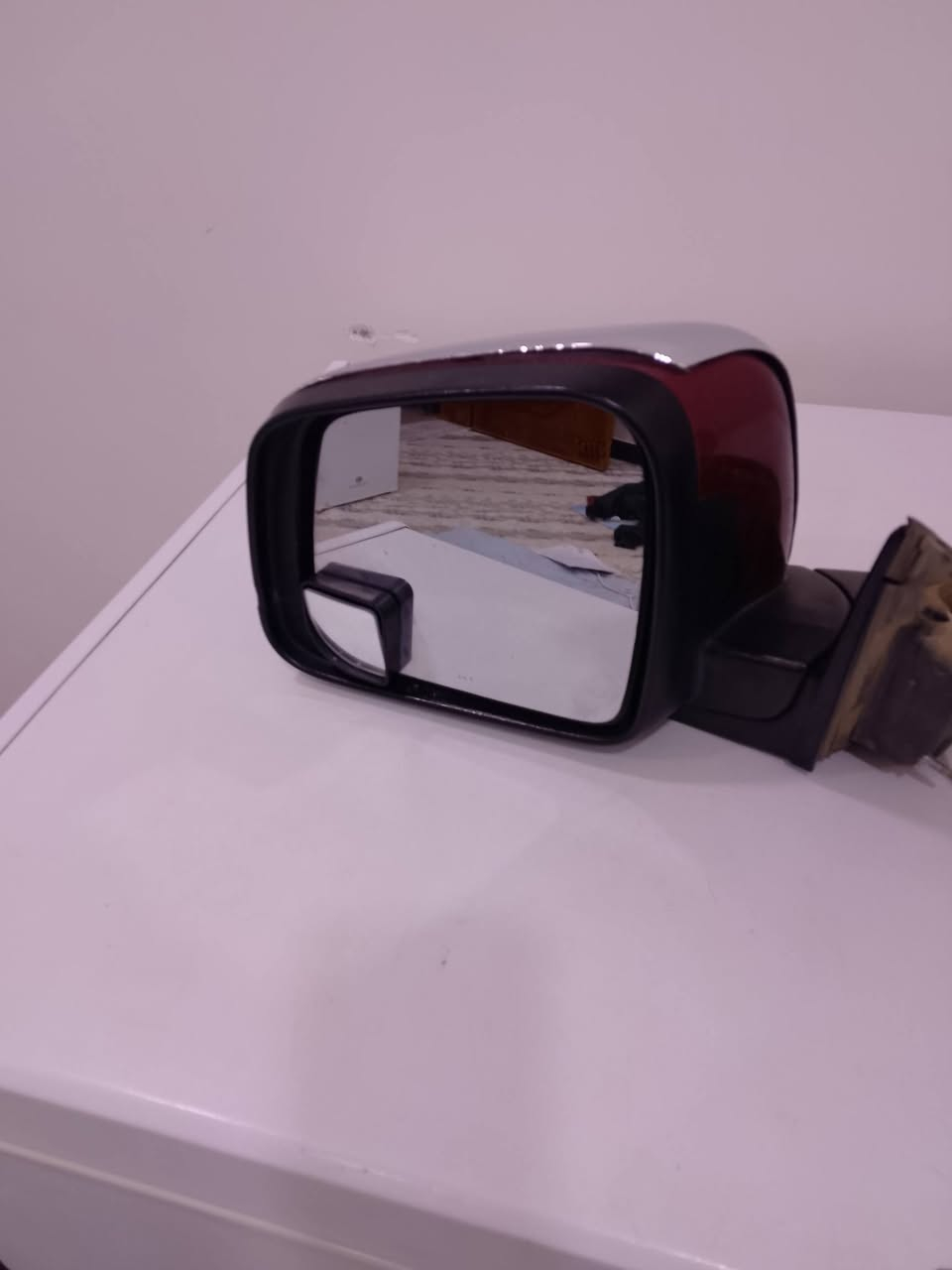 السلام عليكم مرايات جيب شيروكي اصليات تفصيخ لون ماروني و عليهن كفر نيكل للبيع السعر 140الف واكو توصيل


**إذا كنت صاحب هذا الإعلان وتريد حذفه لأي سبب، رجاءا أرسل رسالة إلى الدعم الفني**