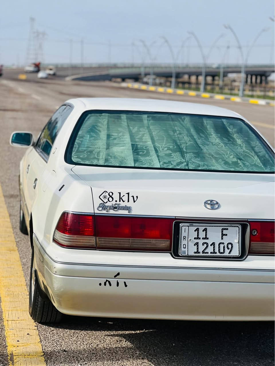 سلام عليكم سيارة كروان فلات موديل 1996 رقم بغداد الانگليزي 11F مشروع وطني لون ابيض محزم
سيارة مسستمه 
الباقي كفاله من الكص والنقل والضربة  والاصوليات والتحويل سياره داخله هزه ورقم جديد ومصفره غرامات .. محرك 2500 كير ومحرك جدد تخم تاير جديد حداديه جديده تبريد شغال مضومه جديده باتري 70 امبير 
لايت زينون 7000 واط سياره دكمتين مانع انزلاق APS شغال كهربائيات كلها شغاله مسجل مضخمات سماعات دبل اشاير لايتات 
بصمه تفتيح بيبان وتقفيل مع الصندوق يفتح على البصمه سياره نضيفه وجديده وبالواقع احله تجي وتشوف بعينك وانه بخدمتك 
سعر95 وبيها مجال قليل لشراي  
عنواني البصرة قضاء الزبير 
رقم الهاتف *********** البصرة, العراق
