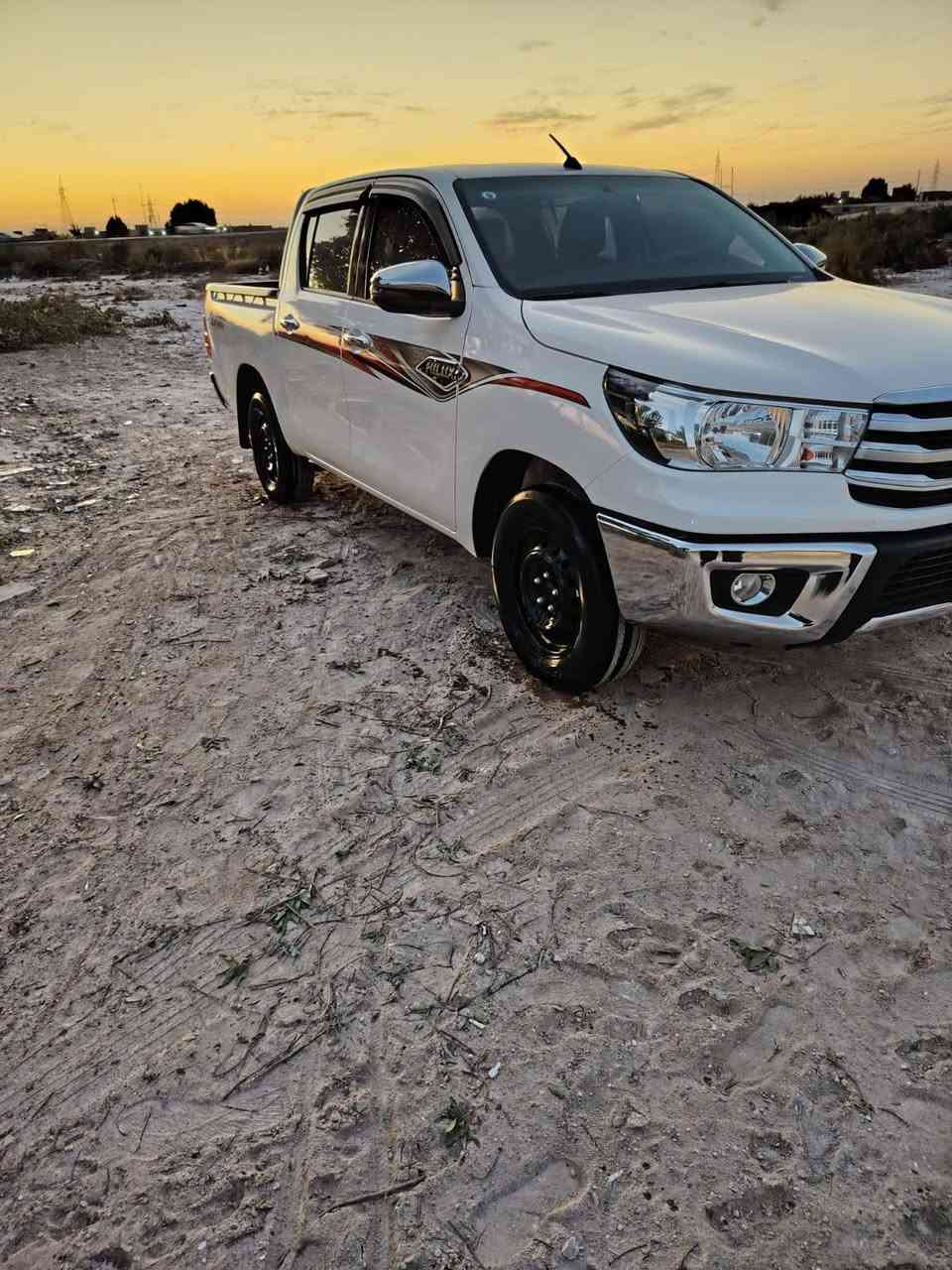 السلام عليكم 
تيوتا هايلوكس 2024
مكفوله كفاله عامه 
ماشيه 42
رقم مثنى
كير عادي 
مواصفات ساز
العنوان ذي قار /الغراف***********
