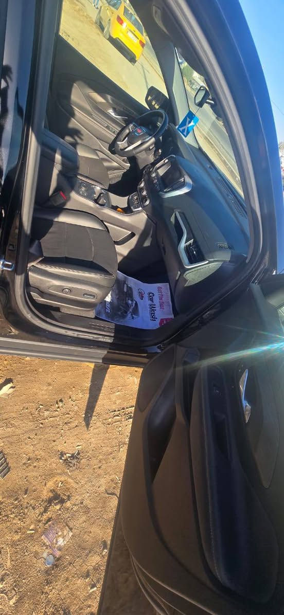 السلام عليكم
جمسي تيران فول مواصفات عدا الفتحه فور ويل موديل٢٠٢٤ عداد المسافه ١٤الف كيلو حادث جاملغ وبنيد  ايرباك ستيرن وبرده حادث خفيف محرك ٤سلندر تيربوانسى ادونز السعر١٩٠وبيه مجال رقم بغداد باسمي تحويل مباشر العنوان المسيب تقاطع كربلاء مسيب موبايل*********** بغداد, العراق
