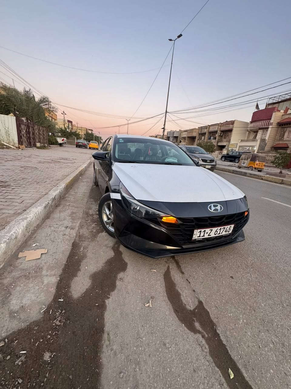 النترا 2023
وارد أمريكي حادثها قطعتين 
سياره ماشيه 48 ألف گليو وليس ميل 
لون رمادي شذري السياره نص فول شاشه كاربلي حساسات 2000 مكينه دوش كير at بلاد المرغوب وهاي صوره حادثها رقم بغداد بسمي تحويل مكانها بغداد الشعب 
للاستفسار 
*********** 
سعرها 150 ورقه وبيها مجال للشراي .
