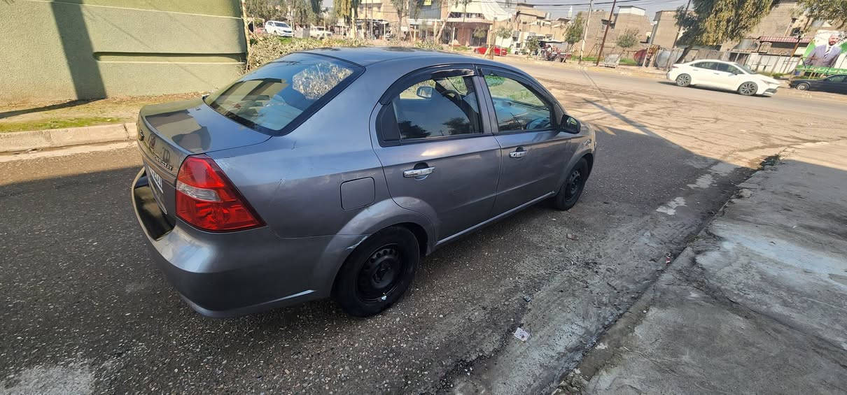 افيو 2009 داخل لونين رقم اربيل شرط التحويل السياره بيها اربع قطع  جاملغات اماميه والبابين اليمين اشويا بهم صبغ بس ابيعك اربع قطع  بدون دواخل خلاص  كير مكينه جديده مكاني موصل كابون ما بيها السعر 50 
***********
***********
