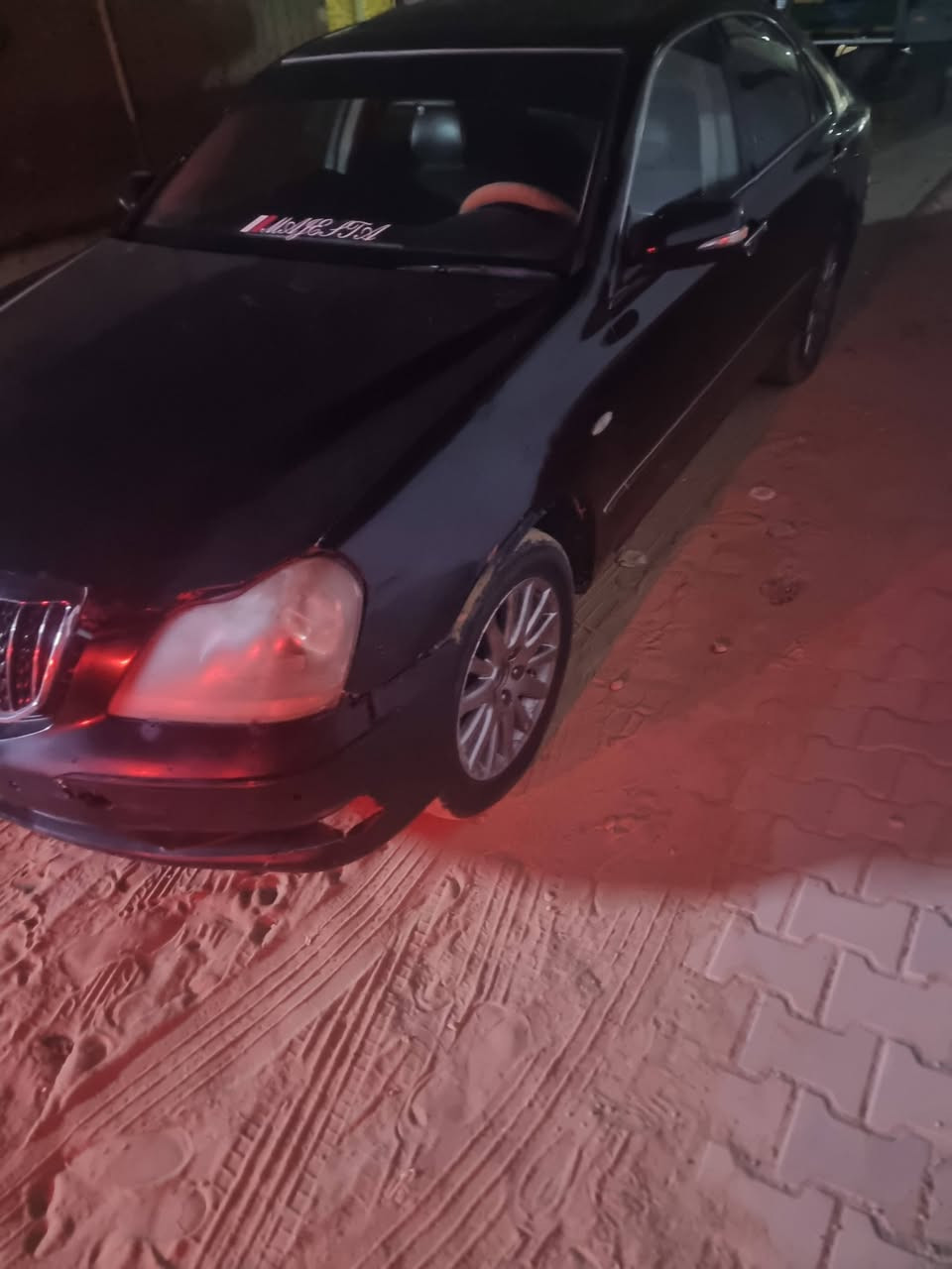 ماجسته للبيع موديل 2007 سنويه 
لل27 
رقم الماني سياره فول مواصفات فتحه 
جوبلس 5 دكم 
برده خلفيه 
تبريد خلفي 
لايت زنون 
العنوان نجف ***********
