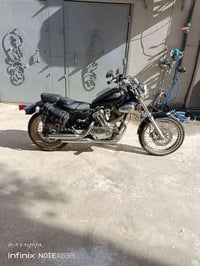 Yamaha 250cc السلام عليكم شباب ...  ياماها ربع للبيع بسعر مناسب  دراجة...