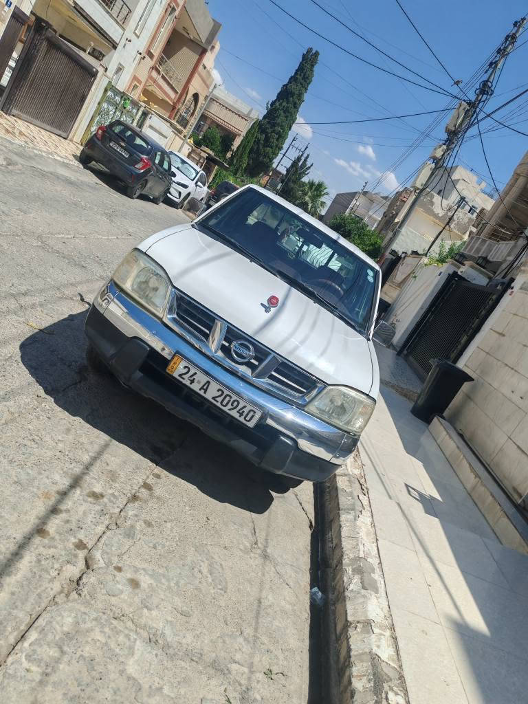 نیسان پیکب دبل قمارە
مۆدیل 2008
بێ سبوغ یەک دوو جێی ساردە کوتە

سەیارەکە ماڵی دۆستە و بێ مەسرەف
سەنەوی و ڕەقەمی تازەیە تا 2030
بەناو کردن بەشەرت
گێڕو بێ مەکینەی بێ عەیبە
*********** أربيل, العراق

