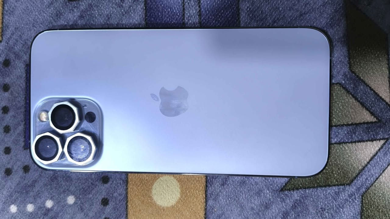 ‎ايفون13برو ماكس ذاكره ٢٥٦ بعده جديد ويا شاحنه سعرة٧٣٠ رقم***********‎ بغداد, العراق
