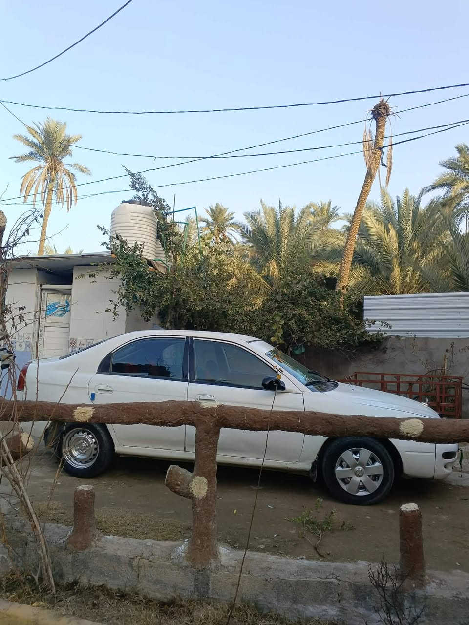 السلام عليكم كيه اسبكتره موديل ٢٠٠٠ سياره جاهزه مابيهه اي نقص السعر ٢٢ وبيهه مجال عنواني كربلاء اطوريج السياحي وهذا رقمي ***********
