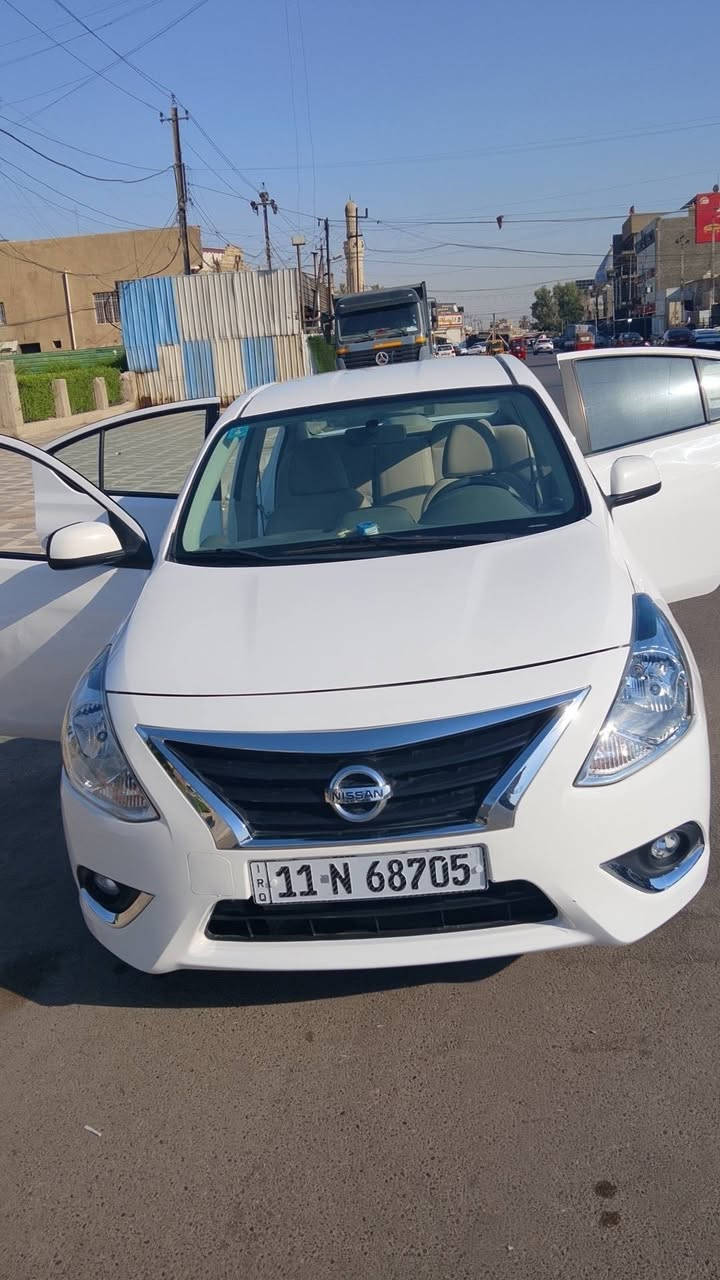 نيسان سني هندي 2019رقم بغداد 
مكفوله من الصبغ والضربه بيه بارد قليل 
مكان السياره بغداد 
السعر 105
*********** او ***********
