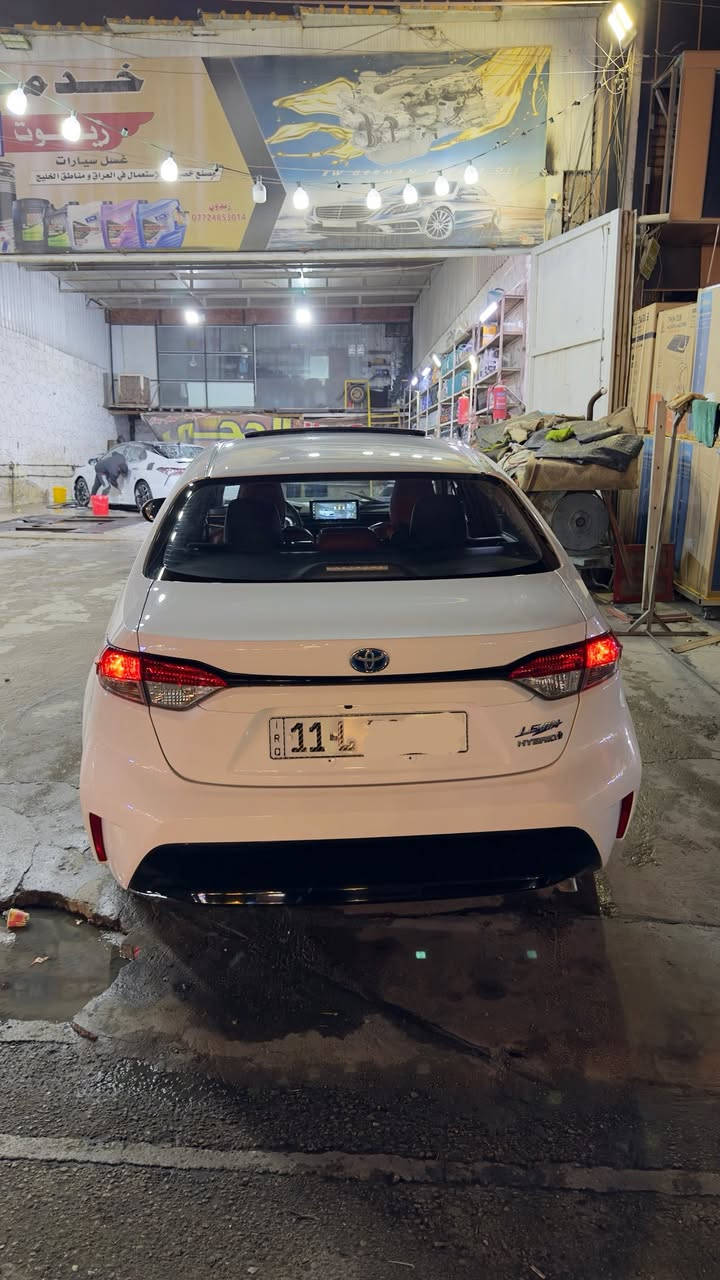 السلام عليكم 
كورلا 2023 شكل الامريكي 
ماشية 68 الف
مكفولة من كلشي عدا شخط صغير بالجاملوغ الخلفي
رقم بغداد بأسمي 
كشنات جلد
بصمة 
فتحة سقف
رادار امامي توقف ذاتي
تحديد مسار
شاشة كار بلي كامرة خلفية
شاشة اعطال كبيرة 
وبقية المواصفات
سعر 145 $
مكانهة بغداد حي الاعلام قرب تقاطع درويش
*********** عمار
