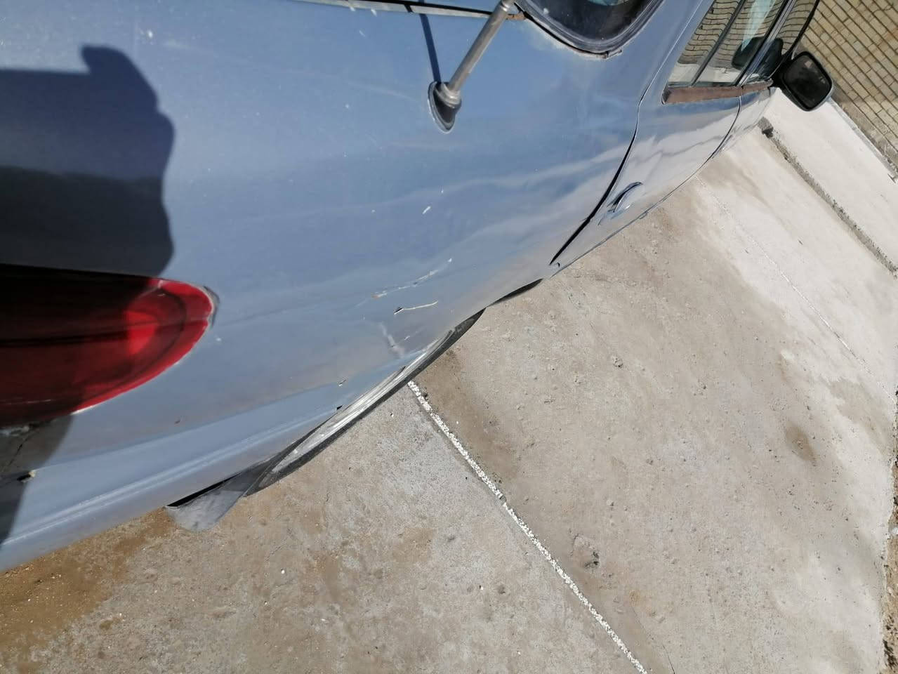 سيفيا رقم دولي مميز هزه جديدة سياره جاهزه مكينه وكير جدد كير عادي كهربائيات شغاله
السعر 28 وبيهه مجال 
للاتصال ‏‪***********‬‏
