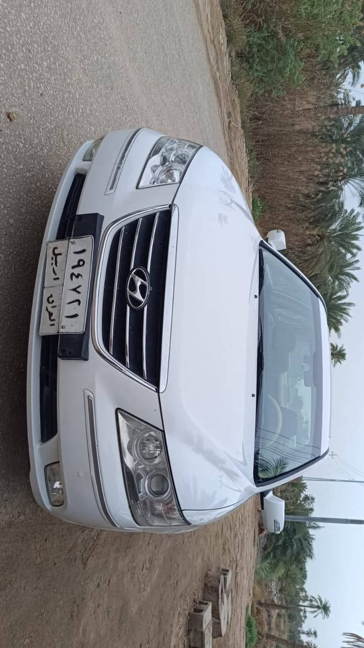 السلام عليكم سوناتا2011
حادث جاملغ قطعتين صبغ 
رقم اربيل 
 محرك 2400
السعر 110
***********
