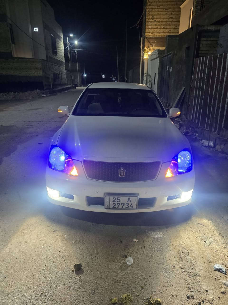 الصدفي☺️
للبيع كراون شاهينه 
(سياره جديدة  )

رقم  انگليزي بسمي مداور وين مايعجبك اصولي  تسجيل جديد قرار 48 كركوك
تخم تأير جديد 
السياره ما عايزه برغي 
♕  المواصفات ♕
@شاصي 80
@نضام ترحيب عند الاقتراب
@مري شفط بلاد
@اشاير بلمري
@تحكم  خلفي كامل بلصوت و التبريد 
@شاشة كبيرة  
@ويل كب بلادي   
@سيدي 6اقراص
@كامره خلفيه دواره 
@لايت خمس قطع
@كشنات كهرباء 
@دمام خلفي
@ثلاث بردات 
@لايت زنون بلاد 
@بلجكتور زنون 
@غرفة بيجي مع صاج 
@تحكم استيرن جهتين 
العنوان : النجف  بيع فقط عتذر عن مراوس
💵السعر 150 بيه مجال 
#ملاحظه بيه صبخ جوة قبق مال بانزين اقل من شبر  وبيه جلخات مشرات بصورة  رقم ***********
