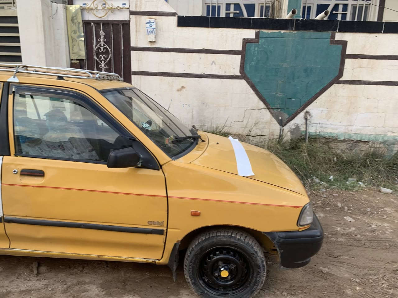 اسلامو ص
سايبه ٢٠١١عضم 
هزه وسنويه وهيأه مصفره جديد شهر١١صفرته
(كايم محركه)تفيت بلوجه .كير فول نضافه 
بي باجات جوه معمره جديد)
معروضه ١٨وبيه مجال
*********** وتساب
***********اتصال 
(مسانجر ما اجاوب)
