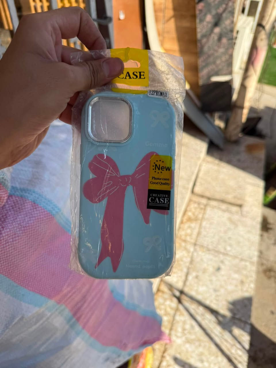 السلام عليكم كفرات ايفون فقط شلعه 
سعر القطعه بشلعه ب400 
سعر القطعه بلمفرد ب500 
الشعب حي التجار 
***********
