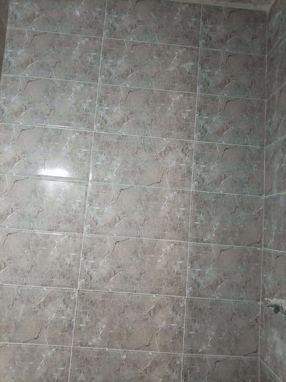 خلفه سيراميك ومرمر وبرسلين جداري وارضيات ودرج متفرغ راقم الهاتف التوصل وتساب ***********
