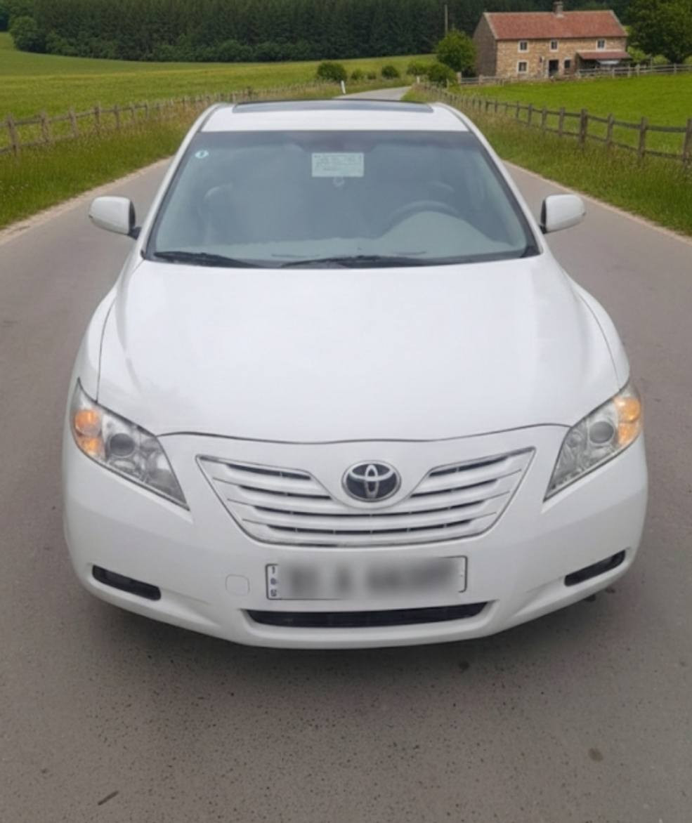 السلام عليكم
تيوتا كامري 2009
مواصفات GLX
حساس امامي خلفي
شاشه وكاميرا
برده كهرباء
فتحه
 اشاير بالمرأه الجانبيه
كتلوك وسويجات عدد ٢
محرك كير كفاله ماشيه
١٨٠
صبغ بيها ٣ قطع جماليه بدون دواخل
السعر ١٢٠ مكاني بغداد
الاتصال على ***********
