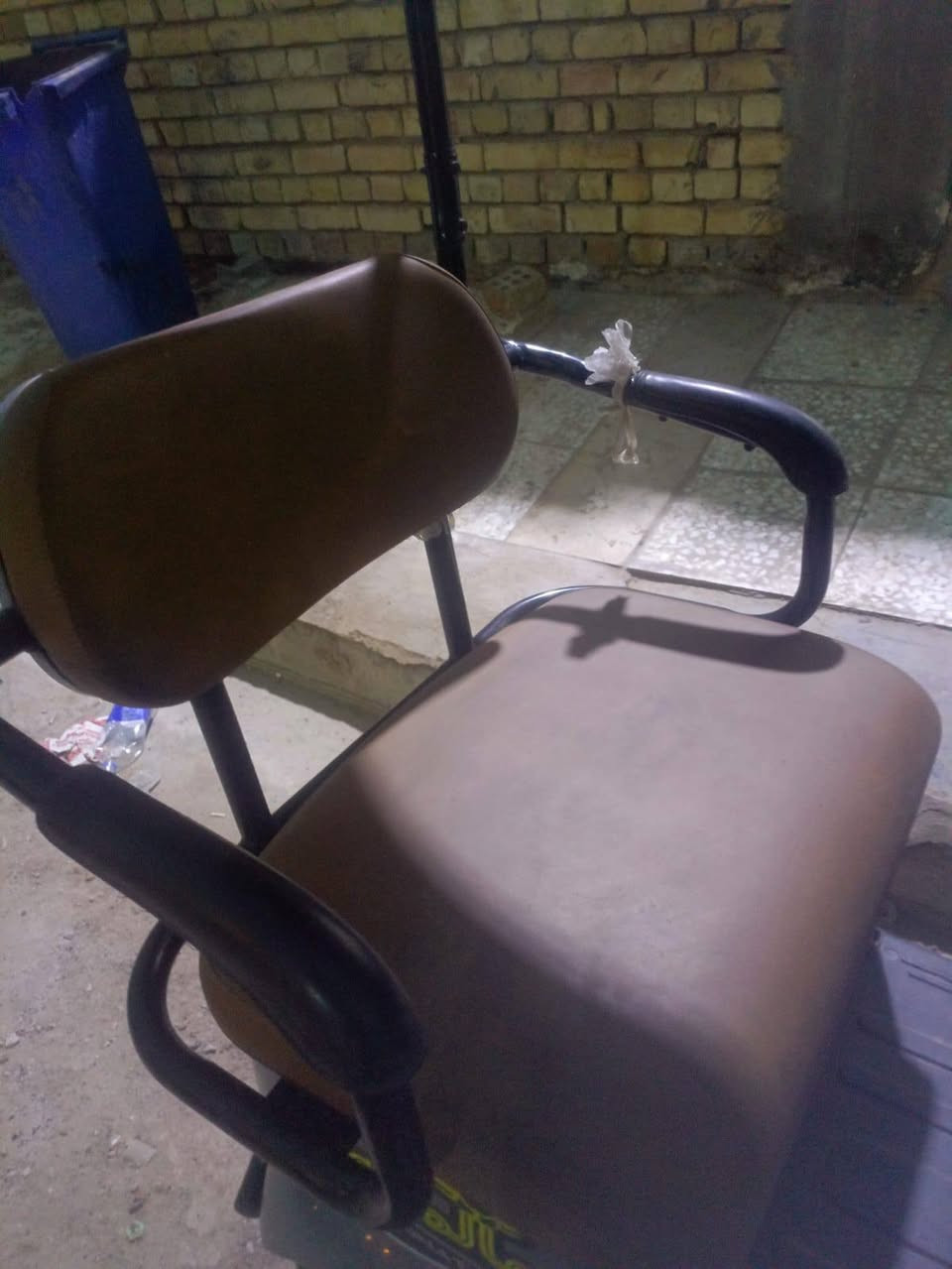دراجه شحن ثلاث عجلات للبيع مكان البلديات الدراجه جديده ***********
