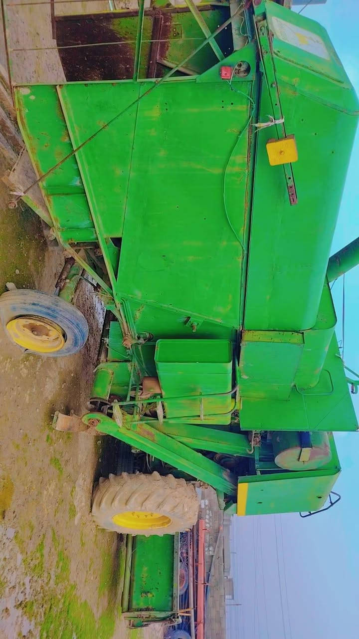 دراسه جوندير موديل ١٩٨٠ رقم وسنويه قديمه محرك بي بخار بدون صرف تايرات امامي نص عمر گير اكسل وضع شركه بولبرين درام وضع شركه مصبوغه جماليه شرط الحصاد الهودرليك شي قليل بيه ترتيبات. الشاصي شرط مابيه قطرة لحيم. العنوان ناحية زمار قرية دبشية المشاهدة السايدين الجديد ربيعه الموصل.
رقم صاحب الدراسة
***********
***********
