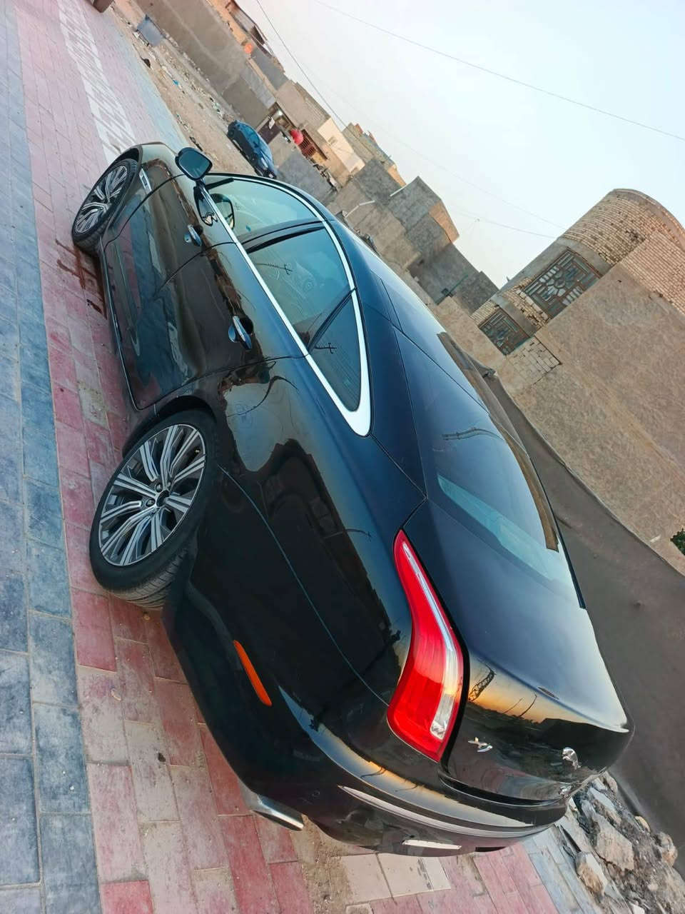 موديل 10 سياره جاهزه وشغاله ثمانيه سلندر تيربو كهربائيات غرفه جديده سياره شغالههتخم تاير اسراء وين ما يعجبك السعر 100 ورقه او مراوس حسب القناعه المكان كربلاء طويريج***********
