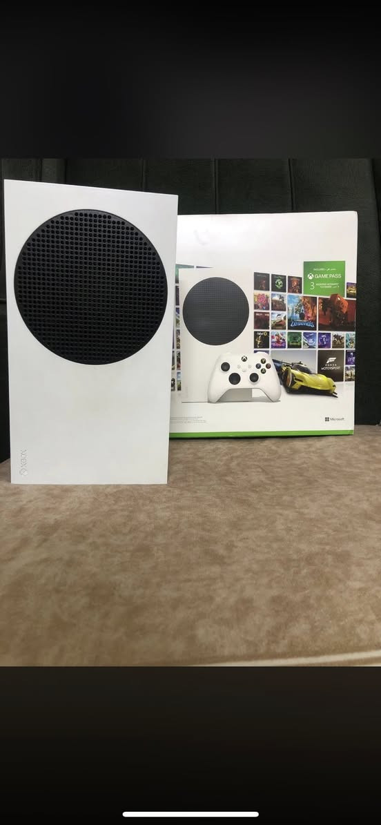 السلام علیکم

جهاز اكس بوكس سيريس اس للبيع

الجهاز استعمال سنه و 5 اشهر

الجهاز بحاله جيده جداً نضيف لا يوجد اي عطل غير مفتوح ابداً

ويا الكارتونه الاصلية

واليدة الاصلية شغاله بدون اي عطل

واير HD الاصلي

واير بور اصلي

الباتري الاصلي مال يده بعده ممفتوح

ويا 850 UPS بحاله جيده يشغل الاكس بوكس بوحده

لاكثر من 25 دقيقه

السعر ((((360)))) غير قابل للتفاوض

رقم الهاتف موجود واتساب

***********
