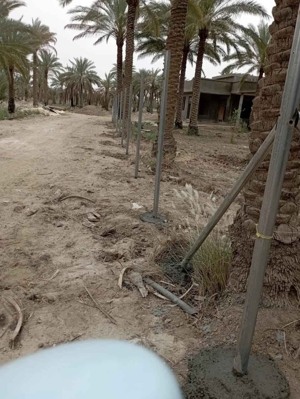 🟣تعلن شركة النهرين لعمل اسيجة ال brc والملاعب ⁦🟣
🔻عن عمل ونصب جميع انواع اسيجة الBRC ⁦⛏️⁩
🔴مستعدون لتجهيز كافه الملاعب 
🔻وعن عمل جميع انواع الاسيجة العشبية الجميلة 🍀🍀
🔻سعر المتر من 6الف 💸الى 10الف 💸حسب الطلب وحسب نوع السيم ⁦⚒️⁩
🔻يوجد كادر مختص بالعمل 💪
🔻نعمل في كافة محافظات العراق 🚛⁦🚛
🔻للطلب او الاستفسار قم بمراسلة البيج او اتصل على الارقام ⁦⬇️⁩
*********** 📲
*********** 📲
