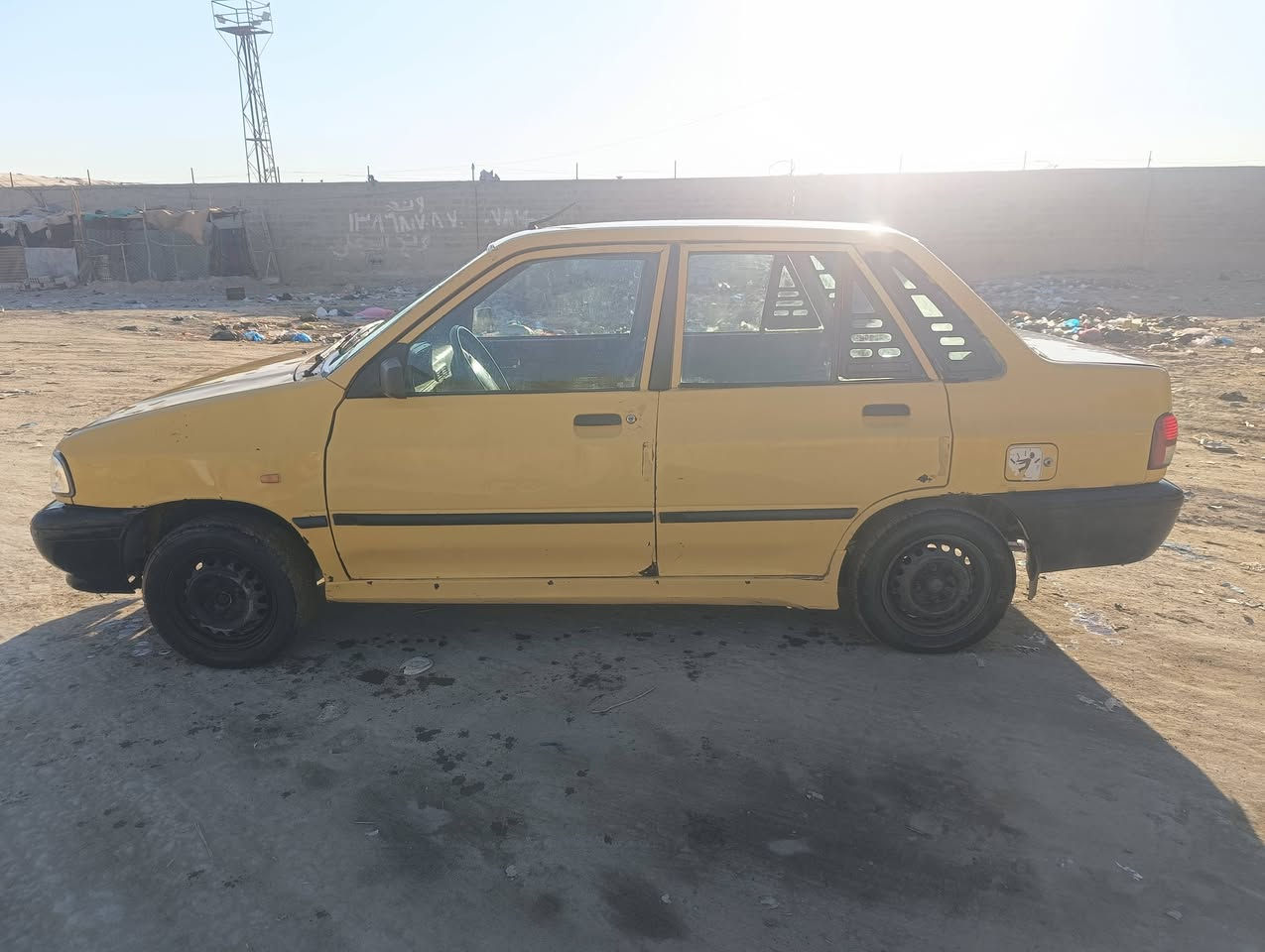 سلام عليكم
 سايبه للبيع موديل 11 جاهزه وكبل لشارع مداور ثاني يوم اواجهك وي راعيه مالت واحد عله باب السعر 15$ لتواصل اتصل عل ***********
