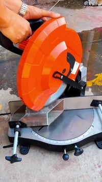 حدادة • قص حديد • ورشة تصنيع