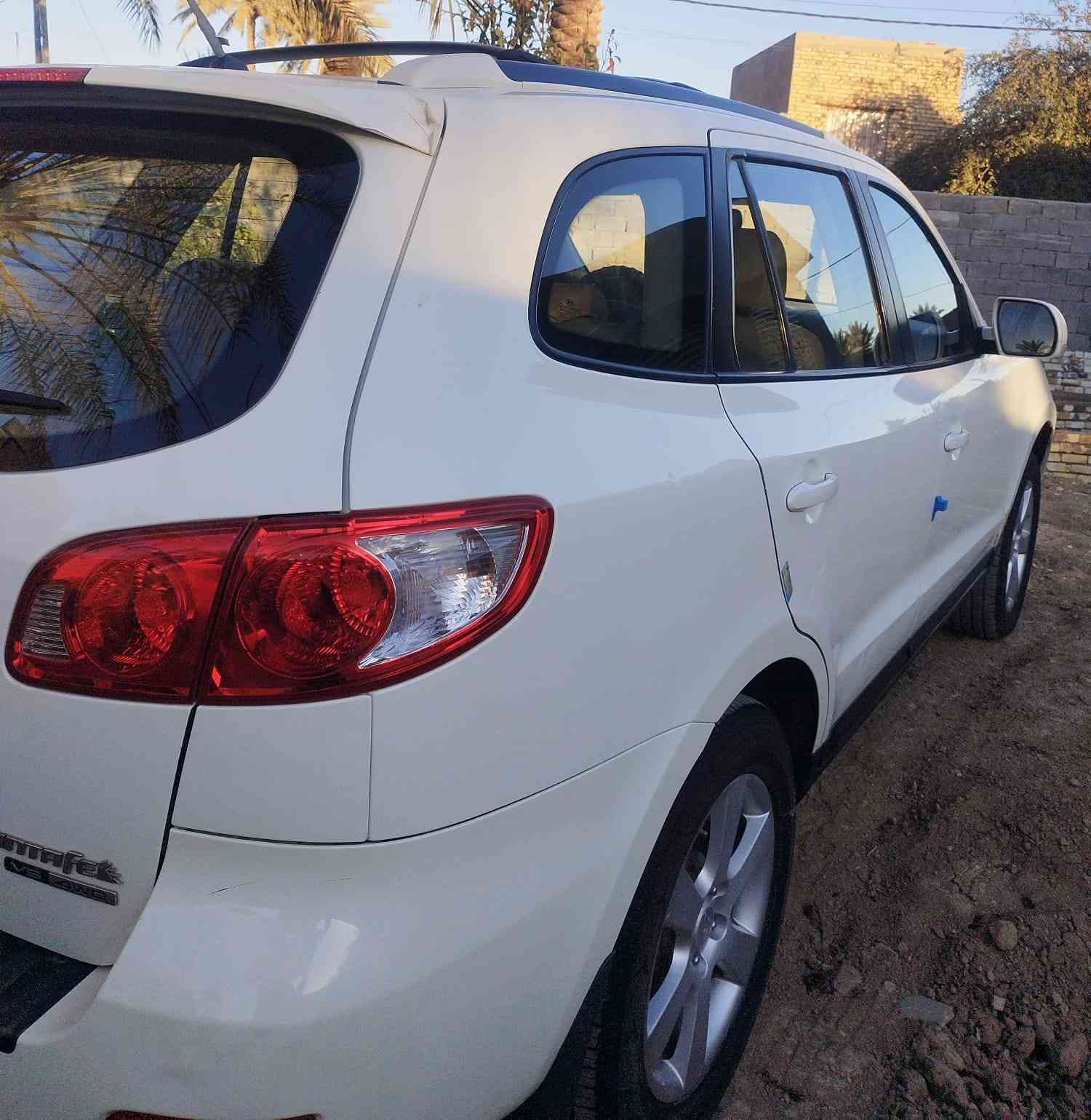 السلام عليكم سنتافيه 2009 رقم بابل بسمي 7راكب مكفوله كفاله عامه السياره خليجي مكينه 6سلندر جاهزه من كلشي مكينه وكير وحداديه مكفولات السعر خاص رقم صاحب السياره ***********  الاسيه ***********
