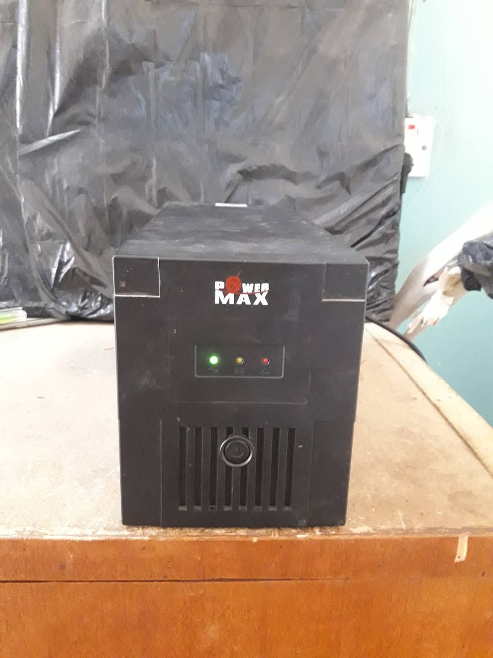 يوبي اس 1500 واط بطاريتين نضيف
للبيع سعرة 50 الف


**إذا كنت صاحب هذا الإعلان وتريد حذفه لأي سبب، رجاءا أرسل رسالة إلى الدعم الفني**