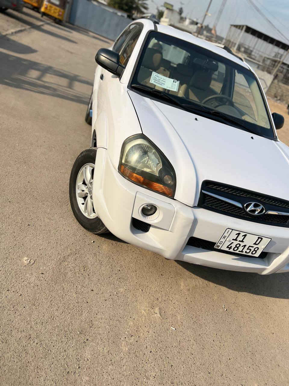 السلام عليكم 
توسان 2010 خليجي مكفوله سياره كفاله عامه من صبغ و بارد و تبديل دعاميات وكفرات بدون صبغ جديده سياره ونضيفه كلشش
من 2010 للأن على أيد وحده استعمال قليل ونضيف جداً جاهزه من كل نواحي مكينه 2000 دوش مكفوله كير وتبريد كفاله حداديه نضيفه رقم بغداد الجديد دولي بأسمي سياره هزه جديده 
تخم تاير جديد كتلوكات وجك واغراض الجك موجودات 
مكان السياره بغداد للاستفسار ***********
