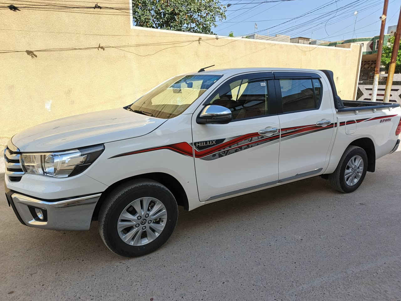 ٢٠٢٥ ساز فول مواصفات رقم بغداد باسمي ماشيه ٢٣ ألف مكفوله ماعدا رصعه وساحبها جديدة جداً السعر ٢٩٠ وبيها مجال مكان الدجيل للاتصال ***********
***********
