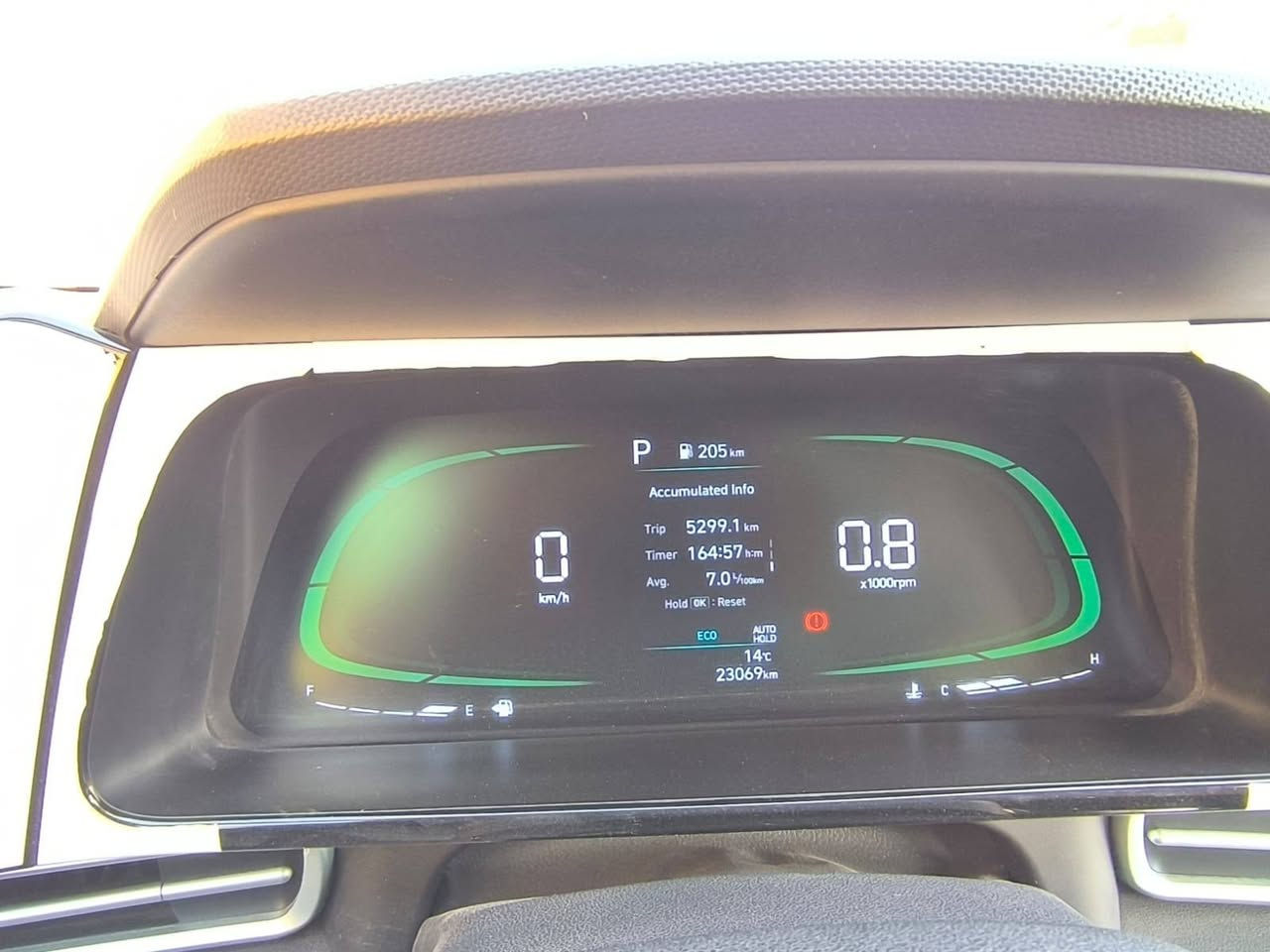 هيونداي النترا
تجميع الصين موديل 2025
رقم اربيل الدولي 
بأسم شركة
حره تريد تحويل تريد وكالة 

المواصفات فووول

مكينه 1500دبل نوزل
دخول ذكي بالبصمة
فتحة سقف 
انوار لد نهارية 
اشاير بالمري 
مري كهرباء 
كشاف ضبابي خلفي 
حساسات امامية + خلفية 
شاشه تدعم كار بلاي و اندرويد اوتو 
عداد سرعة دجتل بـ اللغة العربية 
تحكم صوتي من المقود
دواخل بيجي 
كامرة خلفيه 
زجاج اوتو 
نظام ABS
مثبت سرعة
منافذ USB
شاحن لاسلكي 

~ مكان السيارة نجف ~ 

السعر 145 وبيها مجال قليل 
 ***********
