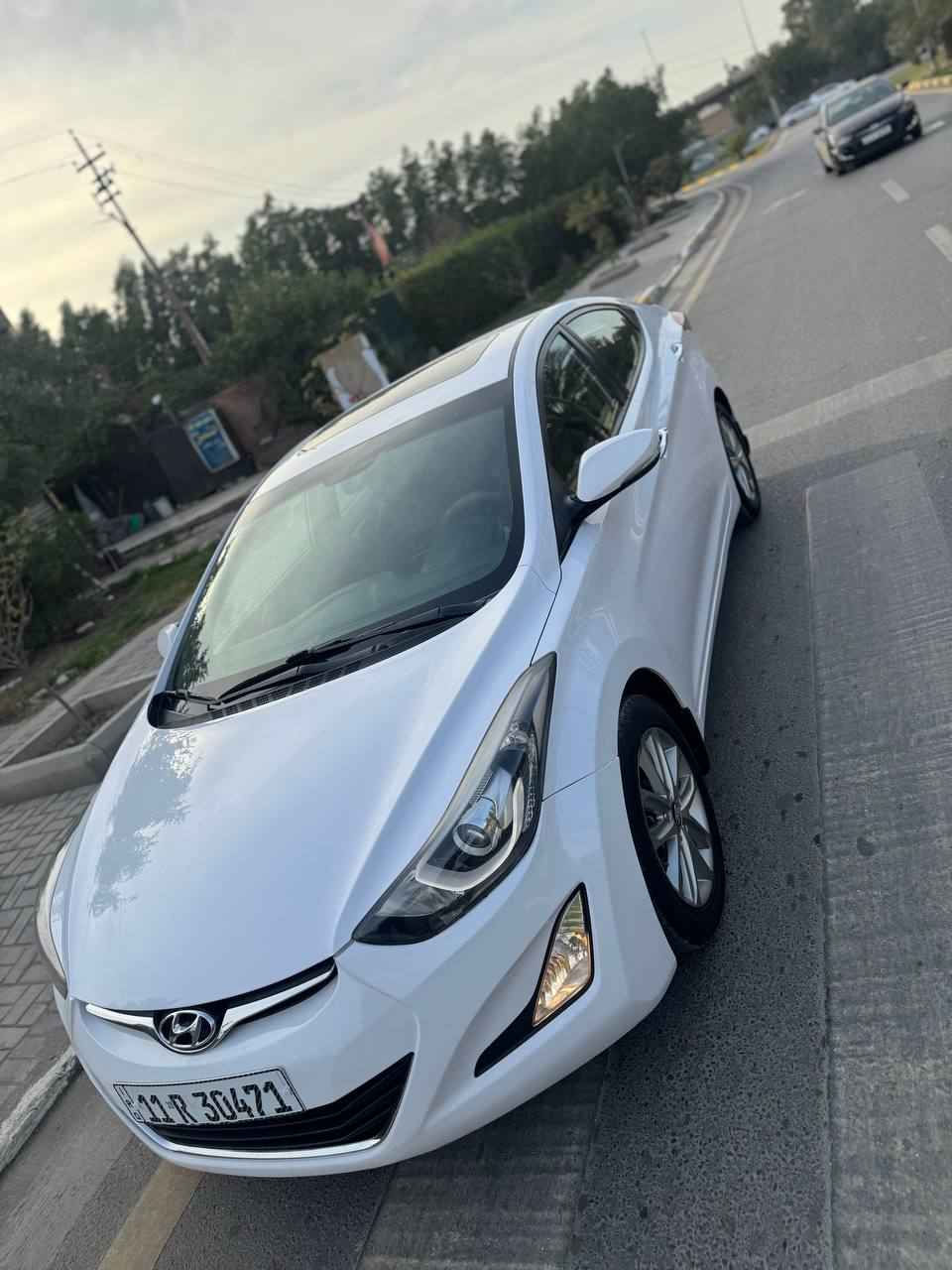 السلام عليكم
النترا موديل٢٠١٥ خليجي
فول عده البصمة
كفاله من الصبغ والفتح والتبديل فقط مكانين بارد
كير محرك كفاله 
ماشيه١٠٧ كيلو
سنويه ب اسمي تحويل مباشر
السعر١٣٣$ وبي مجال
مكان بغداد
*********** بغداد, العراق
