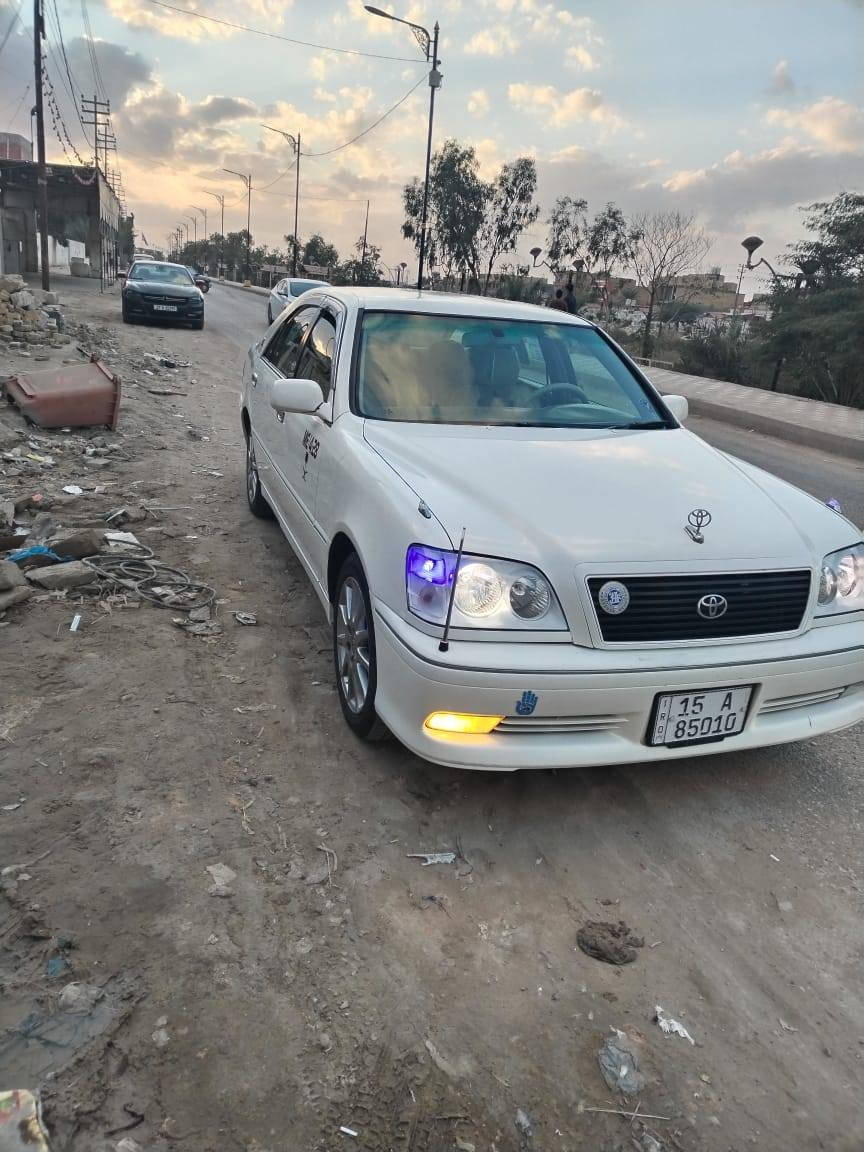 السلام عليكم سياره لبيع ملكه مديل 2000 رقم انكليزي بسمي الانبار تحويل ثاني يوم سياره اكفله اصوليات وعيب شرعي سياره جديد كلش مكينه وكير وحداديه وتخم تاير جديد وتبريد ثلج وكهربائيات كله شغاله 
السعر /108 ورقه 
الرقم / *********** سوق الشيوخ, ذي قار
