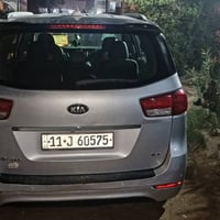 سيدونا ٢٠١٥ • ماشيه ٦٨٠٠٠ • رقم بغداد