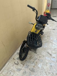 دراجه شحن. فول لفول شرط تفحص يله تاخذ  خمس بطاريات كله شغال. سعر خاص  ...