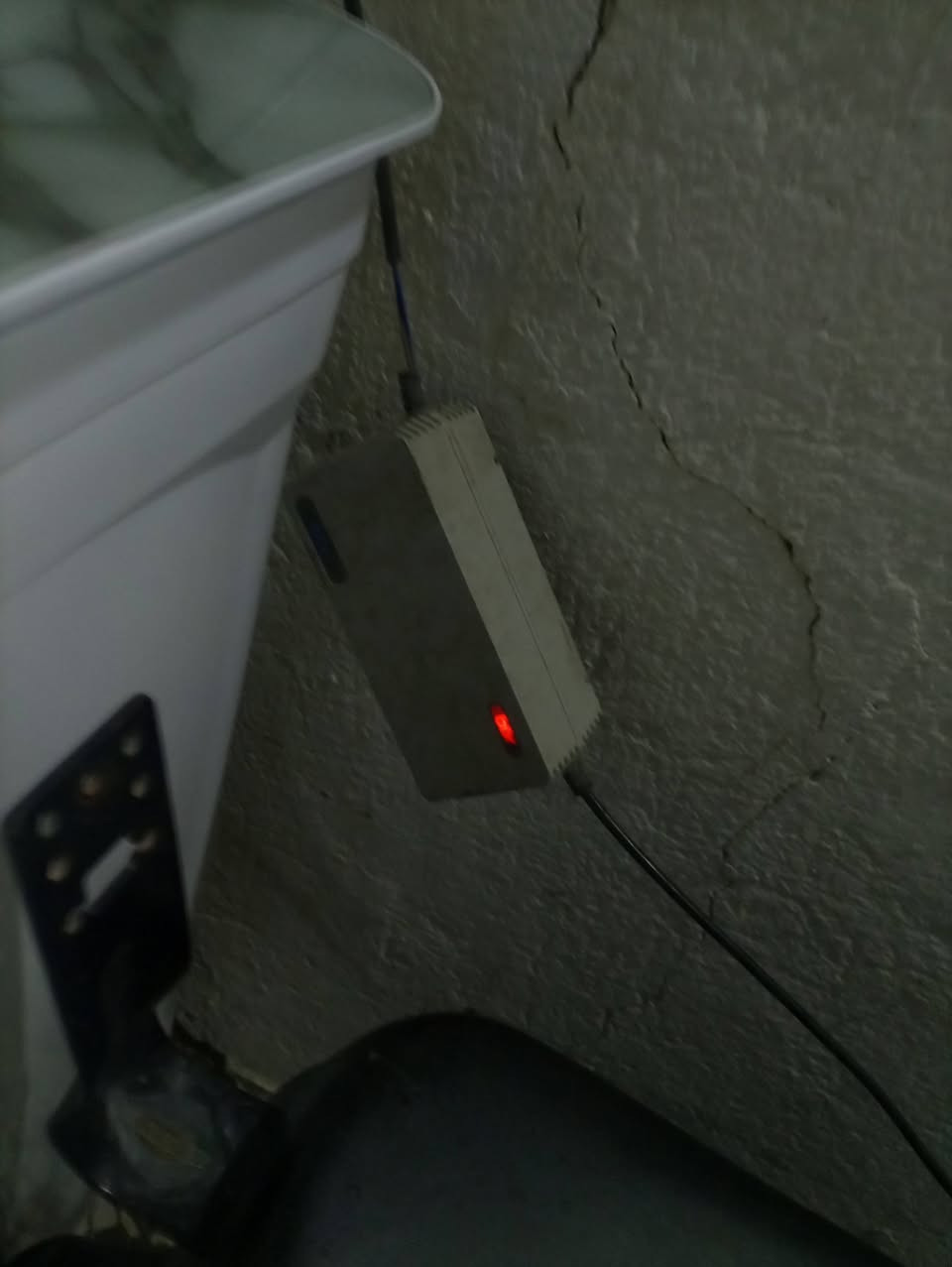 سلام عليكم دراجة شحن ربع بطاريات شاحنه مالته موجودة سرعة 45 كامله بس الكشن عوزه دوشمه ول دبل شاير مايشتغلن السعر 175 مراوس بايسكل نضيف مكاني بغداد الشعب حي أور سبع قصور الرقم ***********
