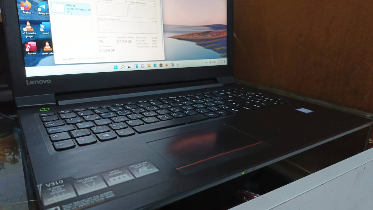 سلام عليكم لابتوب lenovo
معالج core i5

من الجيل السابع 

رامات 8كيكا 

هارد 128 sad

نظافة 99%

شاشة 15انج

كارت شاشة داخلي 4كيكا 

سعره ٢٠٠الف 

تواصل***********واتساب
