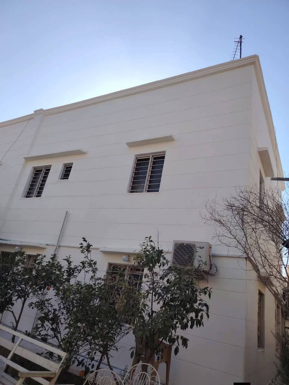 السلام عليكم كادر لبخ نشتغل جراره طلس تشميع نثر طلس ماده واجهات وشغل حسب الطلب نضافه ولتزام بلوقت الي يحب يراسلني ماسنجر او وتساب ***********
