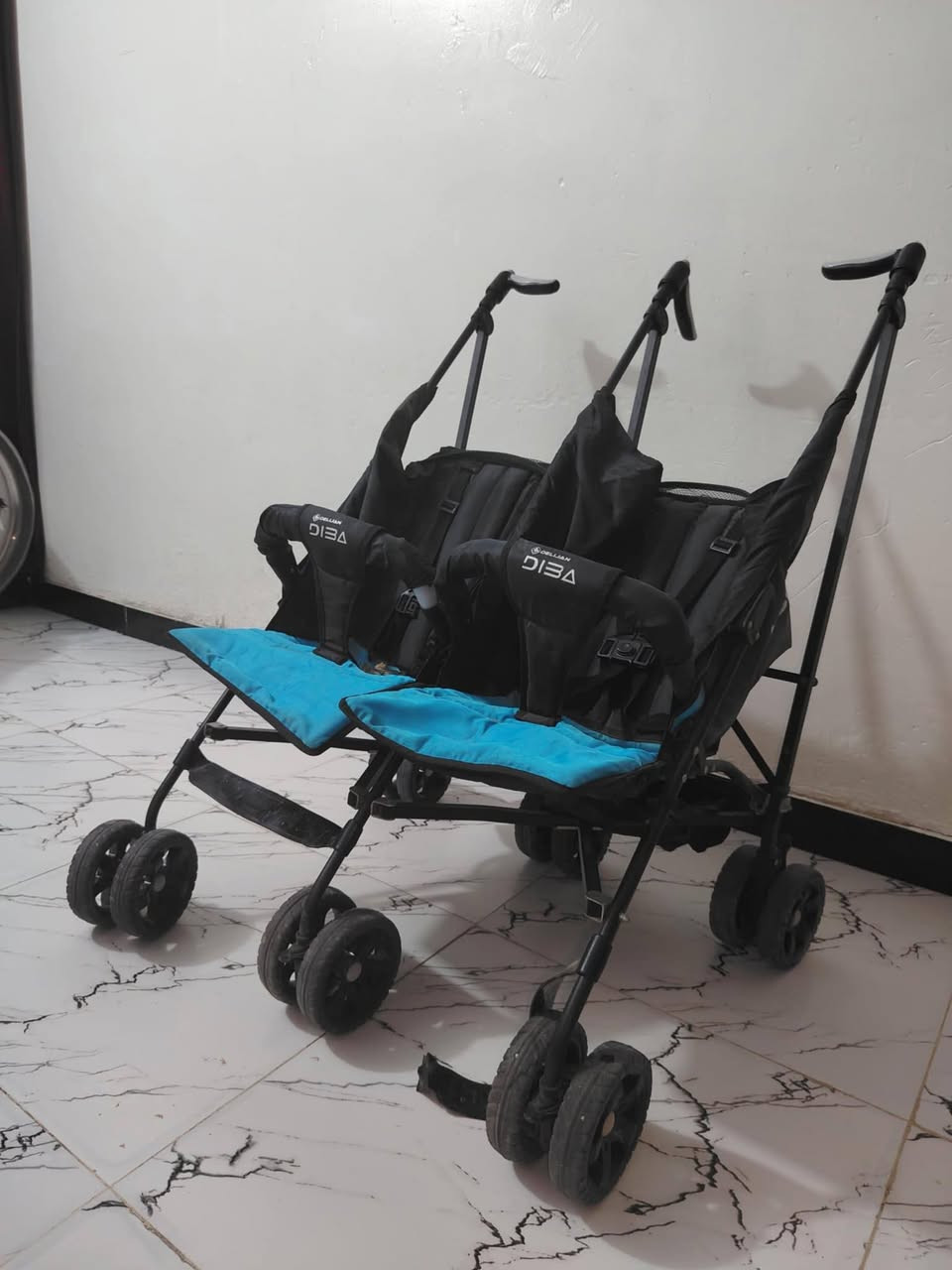 العربانه ٥٠ وبيهه مجال  والكنتور ٢٥٠ وبي مجال


**إذا كنت صاحب هذا الإعلان وتريد حذفه لأي سبب، رجاءا أرسل رسالة إلى الدعم الفني**
